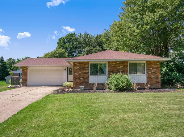 724 Chippewa Trl, Niles, MI 49120