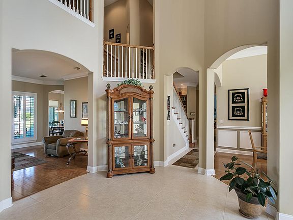 5th image of 13815 Deer Chase Pl