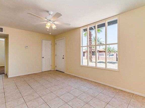 5th image of 951 W Calle Antonia