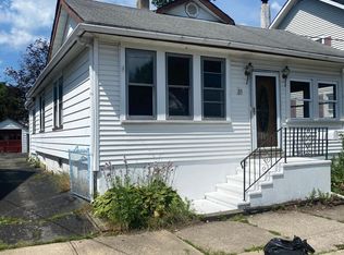 31 Brook Ln, Hamilton, NJ 08619