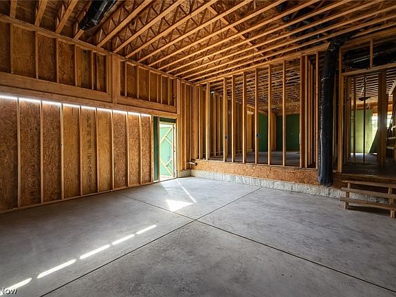 5th image of 760 McAllister Ave