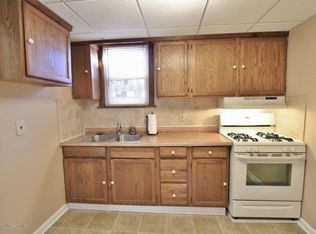 86 Smithburg Rd, Manalapan, NJ 07726