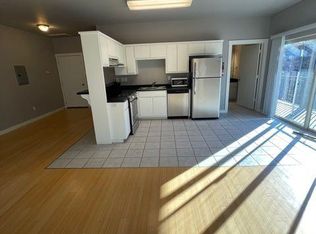 510 SW B St APT 22, Bentonville, AR 72712