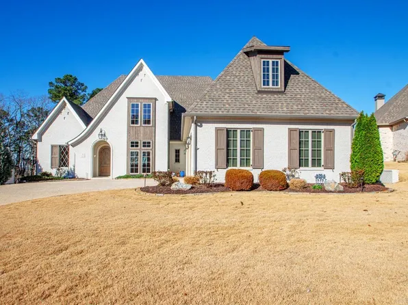 54 Falstone Dr, Little Rock, AR 72223