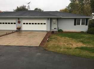 11911 Wedgewood Ln, Darlington, WI 53530