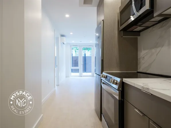 1499 Bedford Avenue image 5 of 46