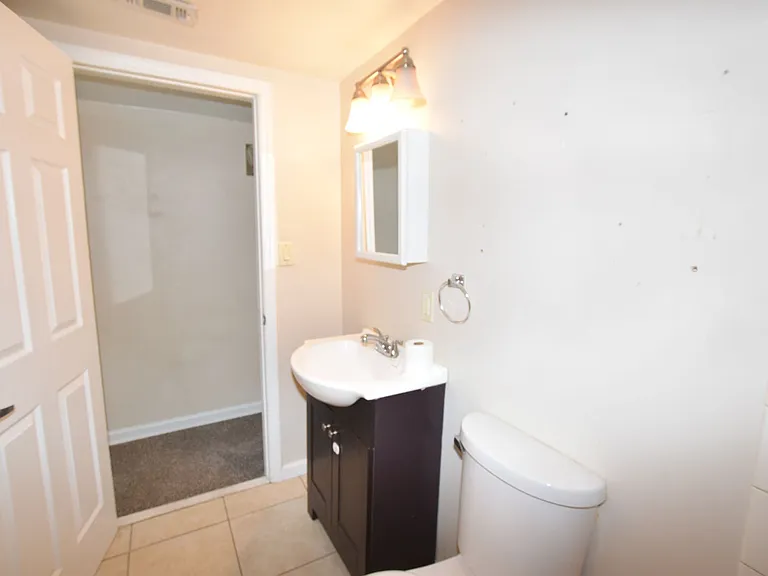 317 E Barnes Ave — Photo 38