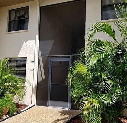 2nd image of 2441 Twin Dr