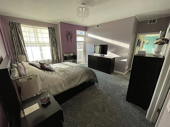 400 Village Cir #216 — Photo 12