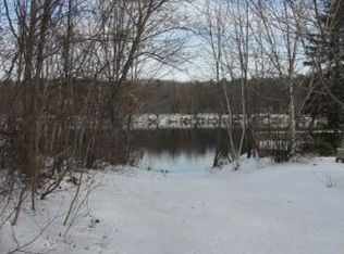 4 Bayview Terrace Rd, Hooksett, NH 03106