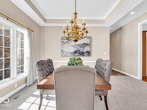 4th image of 8717 Vintner Ct