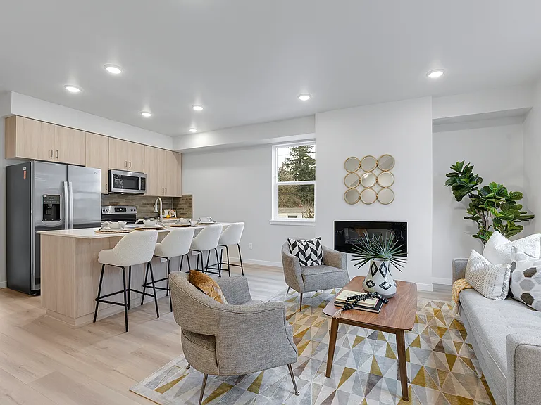 15093 SE Division St — Photo 3