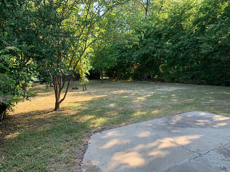 7315 Toland St — Photo 16
