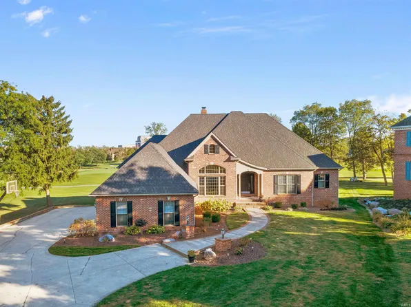 11730 Woodstream Ridge Ct, Fort Wayne, IN 46845