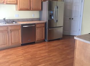 1434 Timber Ridge Ct, Kankakee, IL 60901