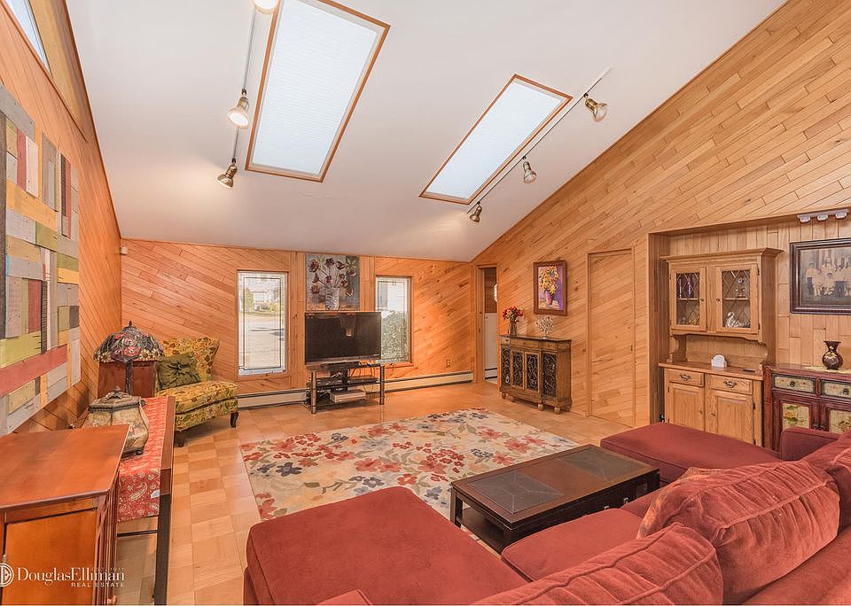 226 Southern Blvd, Nesconset, NY 11767 Zillow