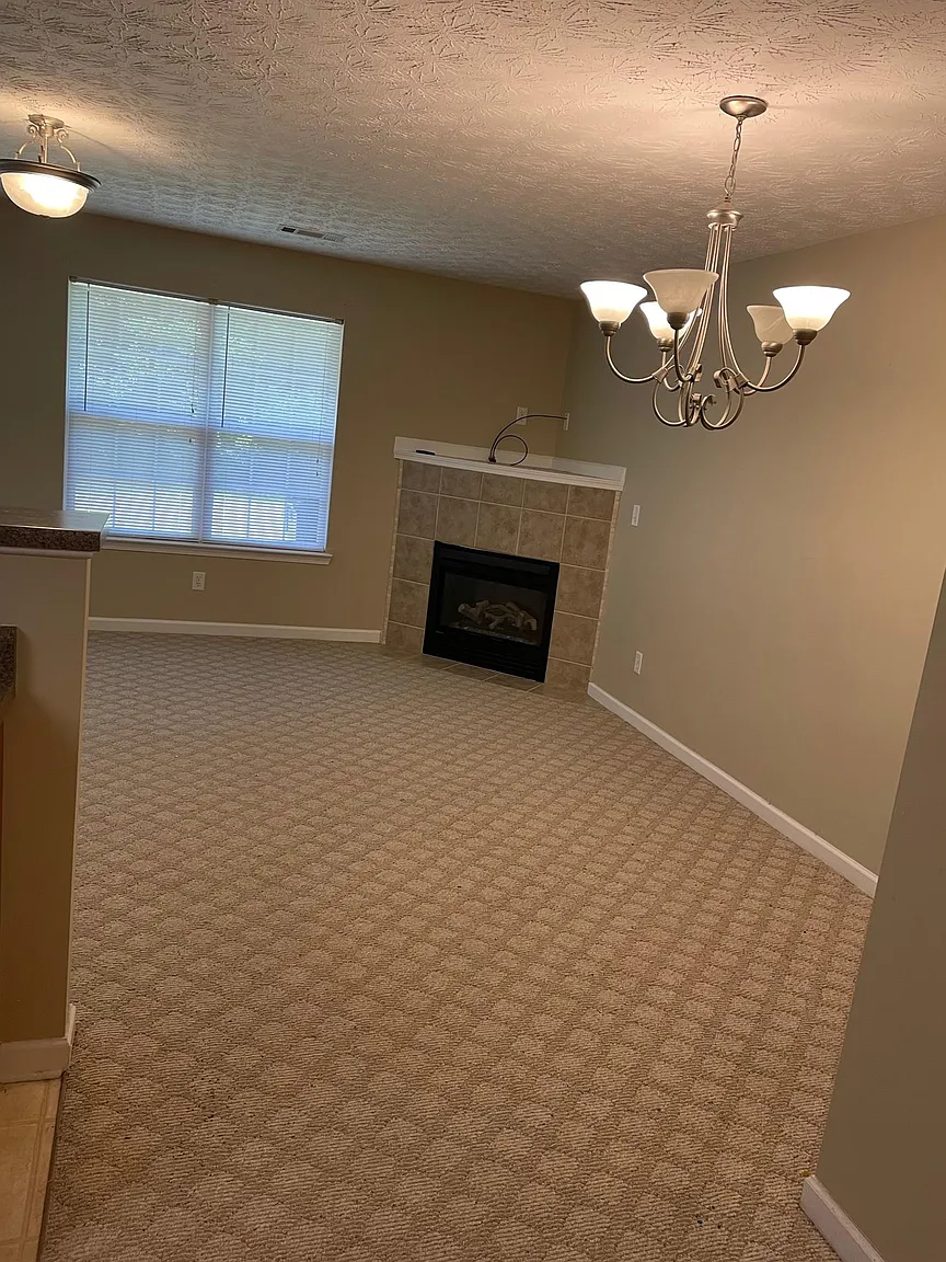 535 Magnolia Gardens Walk photo 1