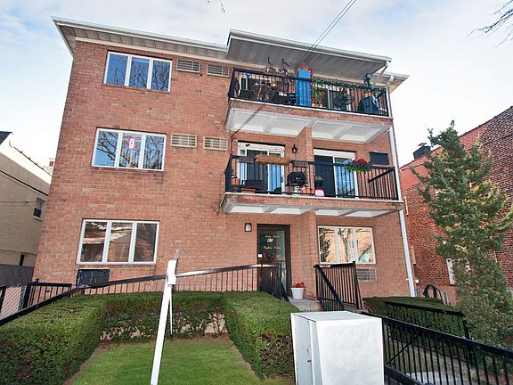 2nd image of 67 Battery Ave #2C