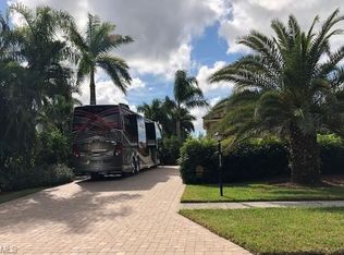 4713 Southern Breeze DR, NAPLES, FL 34114