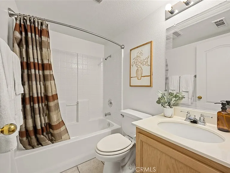 Upstairs bathroom