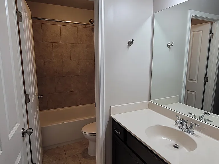 4185 Baverton Dr — Photo 21