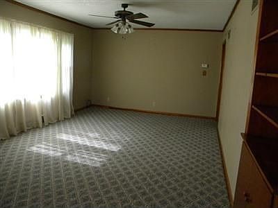 4th image of 931 Sunnyslope St