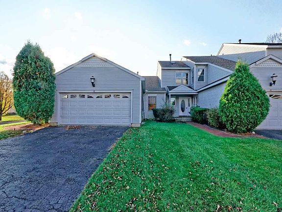 2nd image of 12 Essex Cir