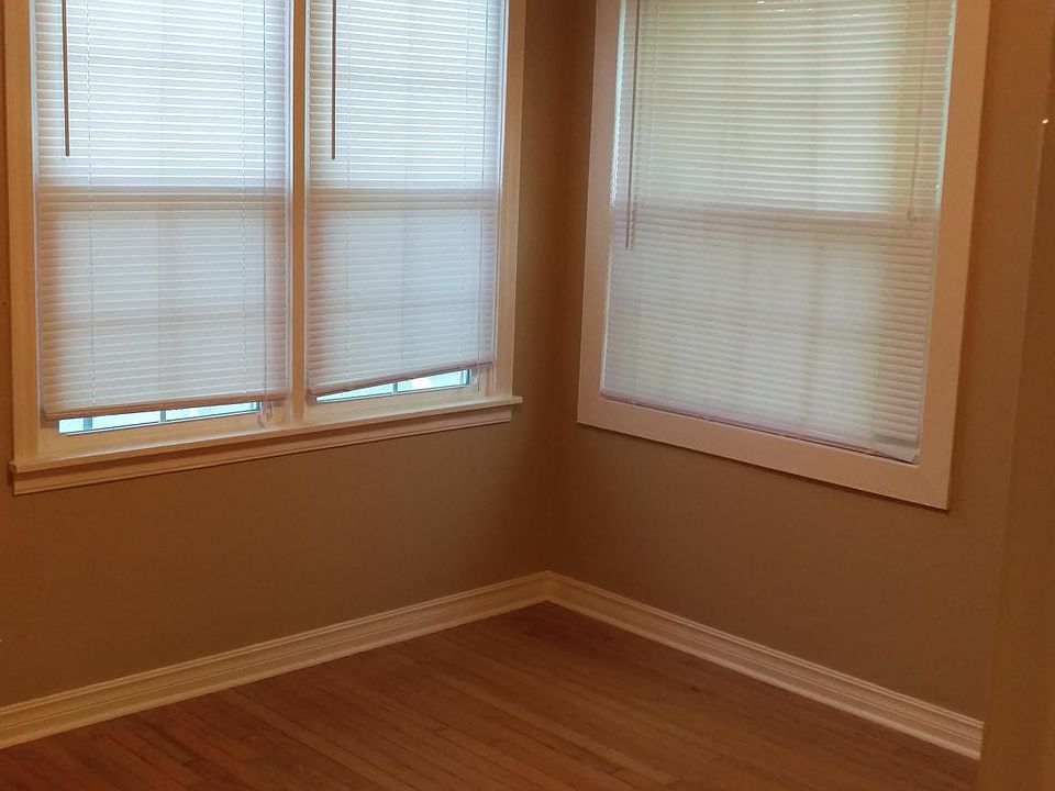 2nd image of 1411 N Union Ave