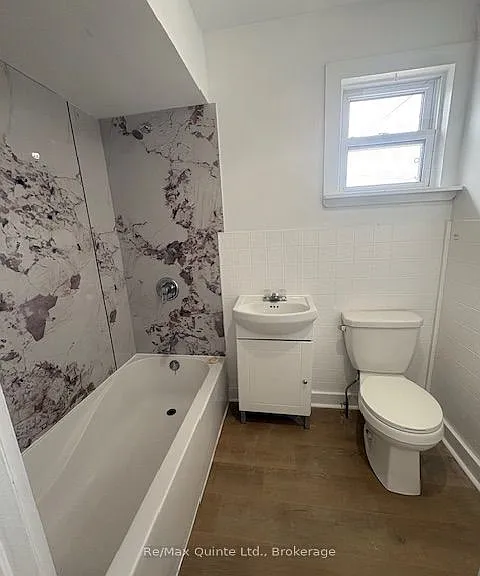 19 Alberta St #2 — Photo 7