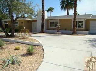 696 S Thornhill Rd, Palm Springs, CA 92264