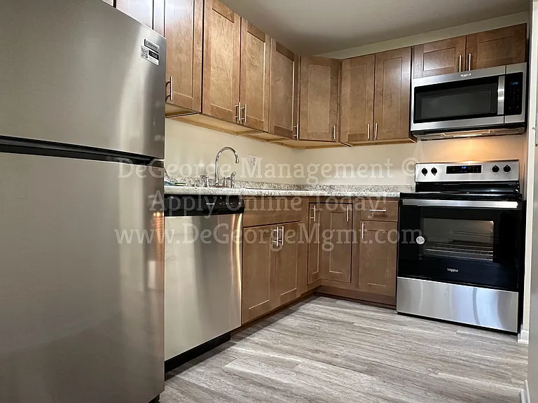 Titus Villa Apartments — Photo 70