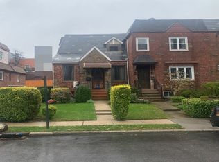 8326 Doran Ave, Ridgewood, NY 11385