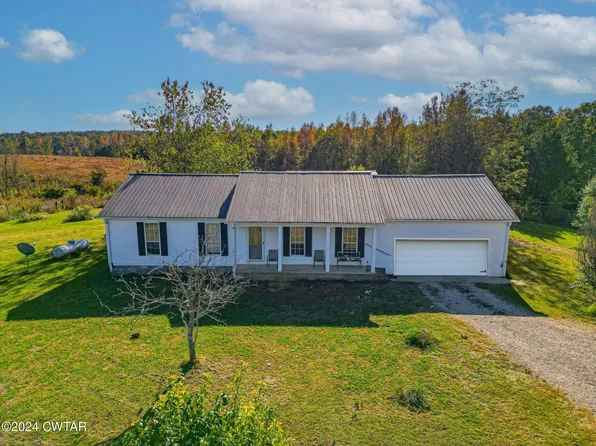 921 Airport Rd, Selmer, TN 38375