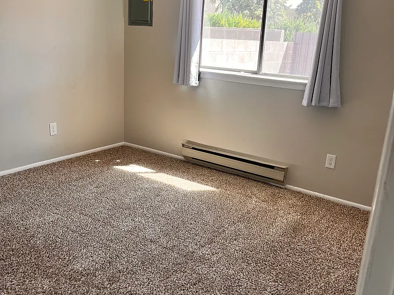 12928 Carrie Pl SE — Photo 10