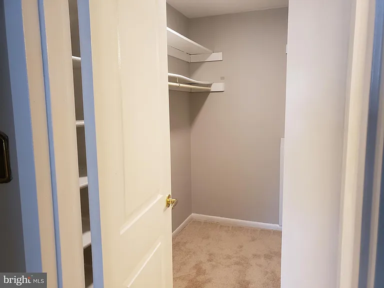 1434 Northgate Sq #22B — Photo 14