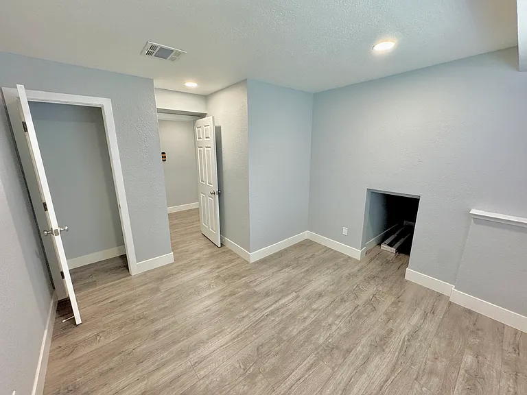 10426 Reymouth Ave — Photo 10