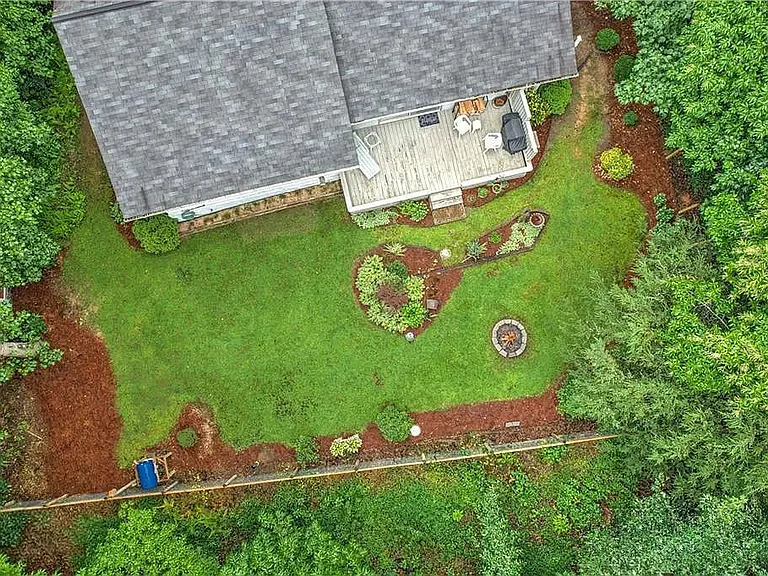 12 Evergreen Hill Dr — Photo 44