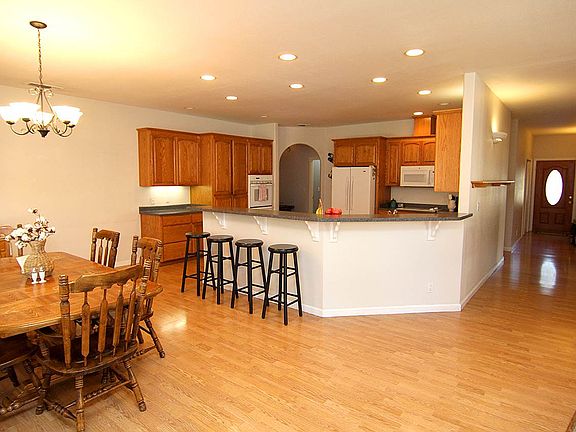 2nd image of 5410 Hogan Dr