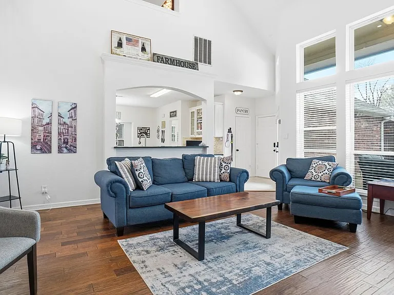 3909 Hogan Manor Dr — Photo 9