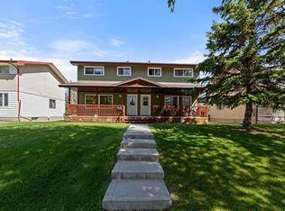 6404 B S 45th Ave, Camrose, AB T4V0C2
