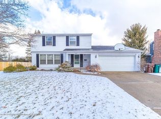 2915 Kirkwood Rd, Lansing, MI 48912