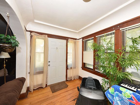 3rd image of 4550 N 39th St #4550A