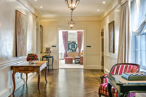 Sold by Stribling | media 2