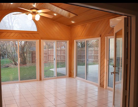 3rd image of 11 Fitzpatrick Ct NW