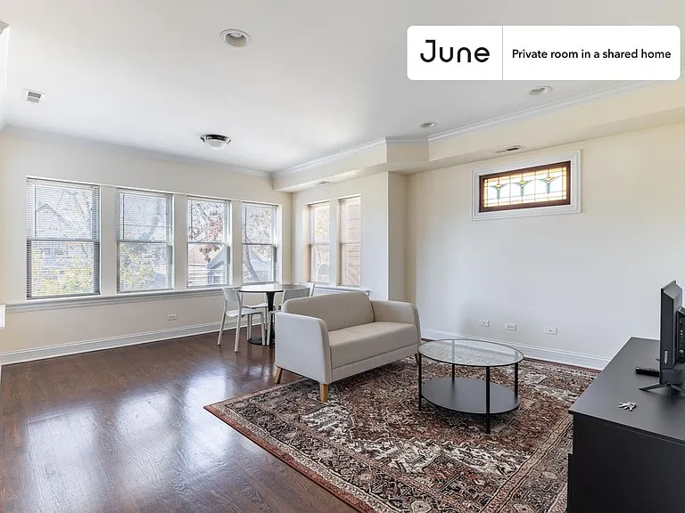 3743 N Albany Ave #A — Photo 11