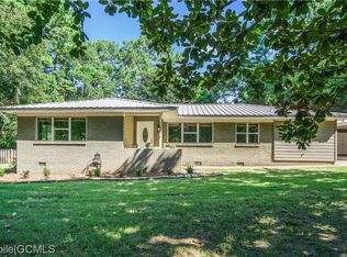 611 Magnolia Ave, Daphne, AL 36526