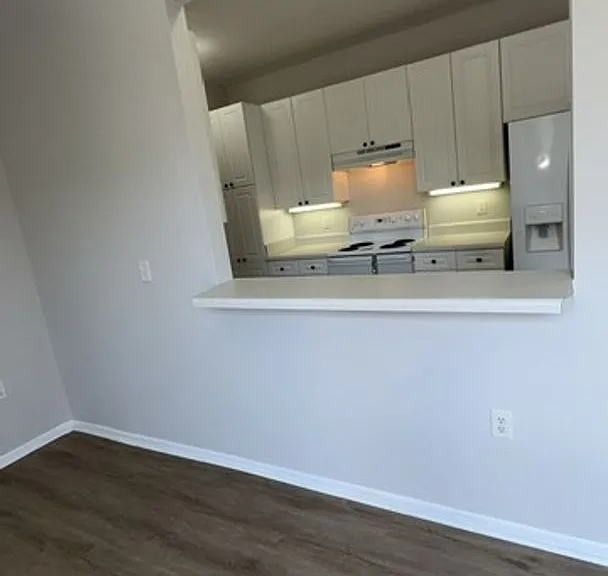 5821 Ludington Dr — Photo 5