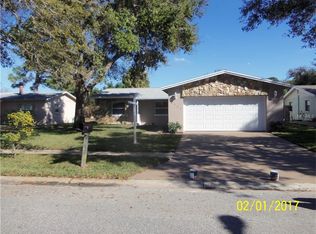 8299 91st St, Seminole, FL 33777