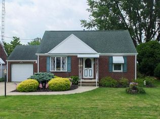 2938 16th St NW, Canton, OH 44708