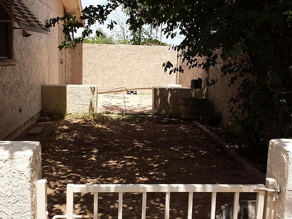 private courtyard off family room